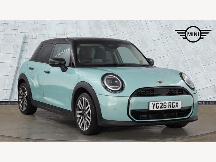 MINI Cooper 1.5C Classic Steptronic Euro 6 (s/s) 5dr