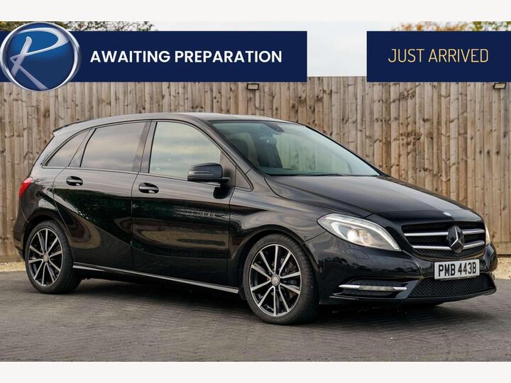 Mercedes-Benz B-Class 1.8 B200 CDI Sport 7G-DCT Euro 5 (s/s) 5dr Mercedes-Benz B-Class 1.8 B200 CDI Sport 7G-DCT Euro 5 (s/s) 5dr