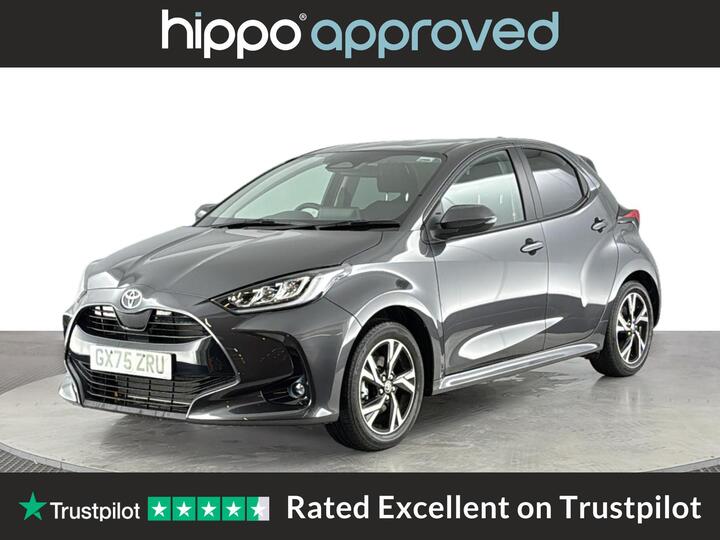 Toyota Yaris 1.5 VVT-h Design E-CVT Euro 6 (s/s) 5dr