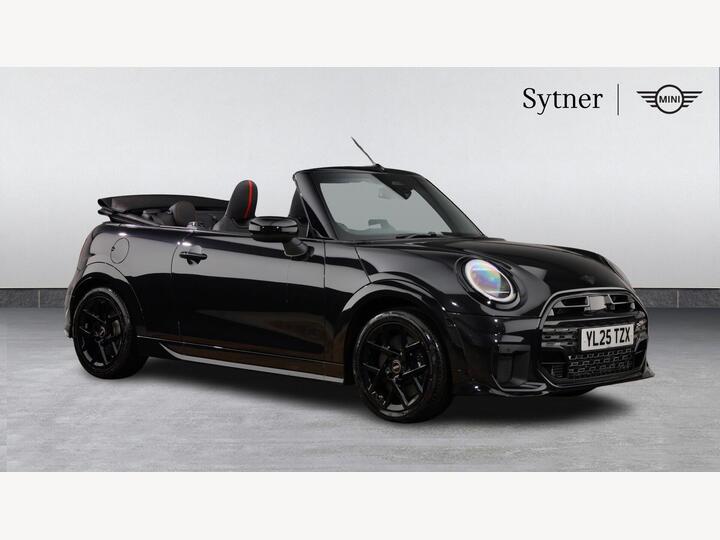 MINI Cooper 2.0C Sport Steptronic Euro 6 (s/s) 2dr MINI Cooper 2.0C Sport Steptronic Euro 6 (s/s) 2dr