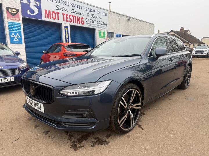Volvo V90 2.0 B4 MHEV Momentum Auto Euro 6 (s/s) 5dr