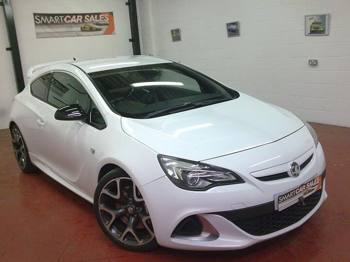 Vauxhall Astra GTC 2.0T VXR Euro 5 (s/s) 3dr