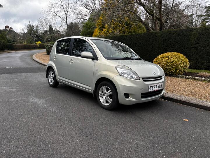 Daihatsu Sirion 1.3 SE 5dr