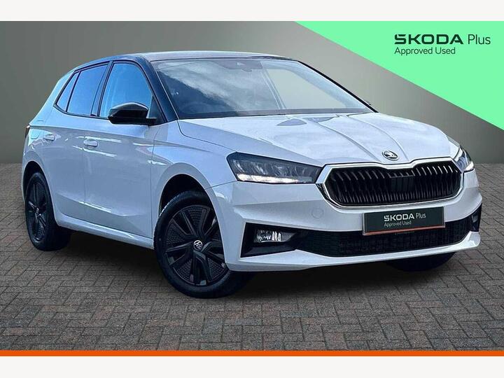 Skoda Fabia 1.0 TSI Colour Edition Euro 6 (s/s) 5dr Skoda Fabia 1.0 TSI Colour Edition Euro 6 (s/s) 5dr