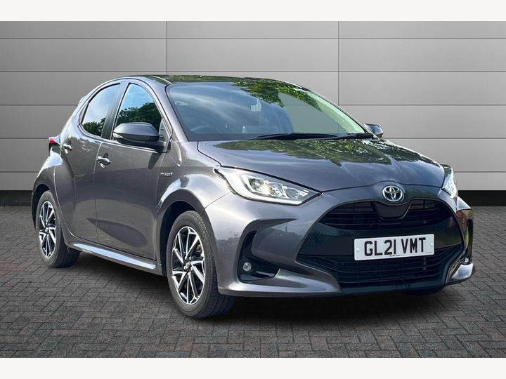 Toyota Yaris 1.5 VVT-h Design E-CVT Euro 6 (s/s) 5dr