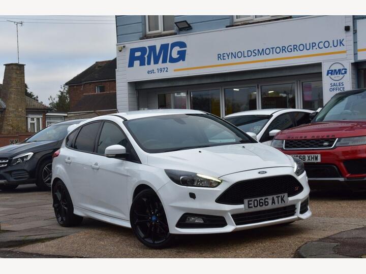 Ford FOCUS 2.0T EcoBoost ST-3 Euro 6 (s/s) 5dr