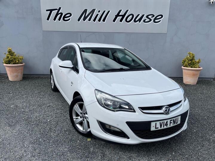 Vauxhall ASTRA 1.6T 16v SRi Euro 5 5dr