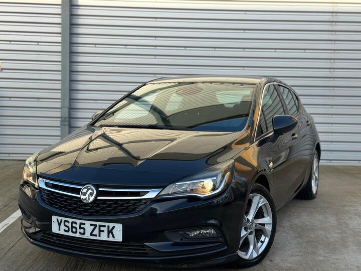 Vauxhall Astra 1.6 CDTi BlueInjection SRi Nav Euro 6 (s/s) 5dr
