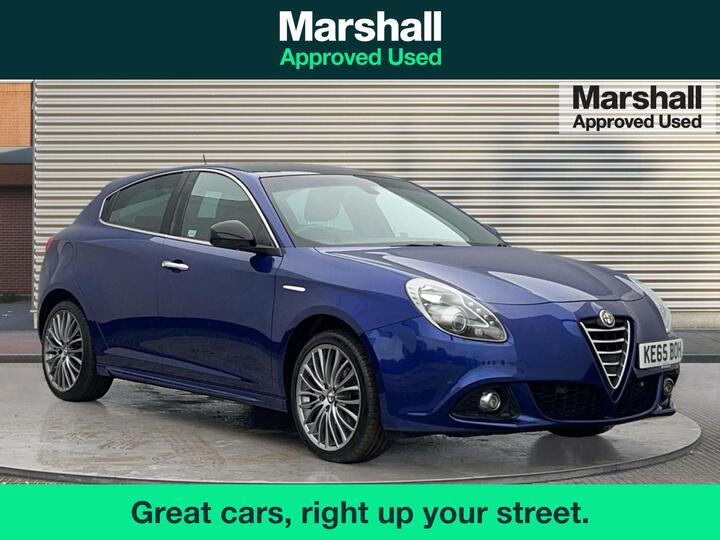 Alfa Romeo Giulietta 1.4 TB MultiAir Collezione Euro 6 (s/s) 5dr Alfa Romeo Giulietta 1.4 TB MultiAir Collezione Euro 6 (s/s) 5dr