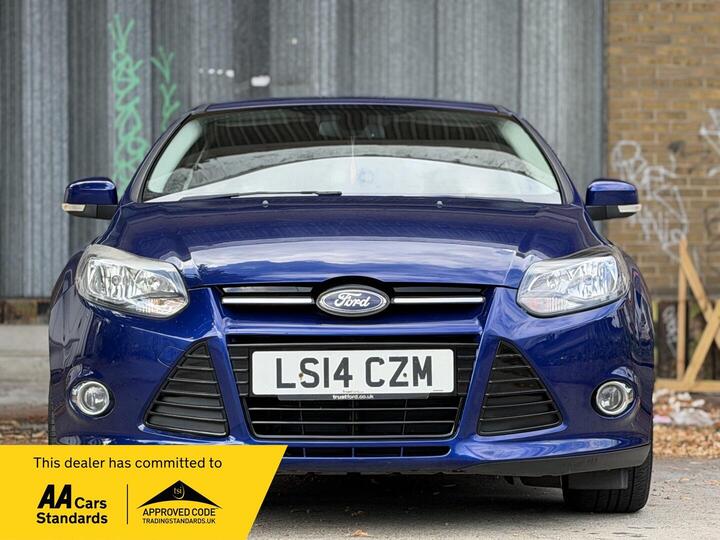 Ford Focus 1.0T EcoBoost Titanium Navigator Euro 5 (s/s) 5dr