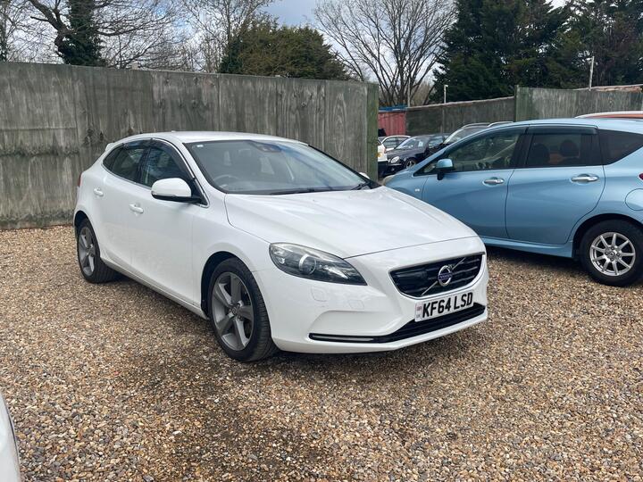 Volvo V40 1.6 T4 SE Hatchback 5dr Petrol Powershift Euro 5 (s/s) (180 Ps)