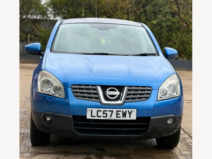 Nissan Qashqai 1.6 Tekna 2WD 5dr Nissan Qashqai 1.6 Tekna 2WD 5dr