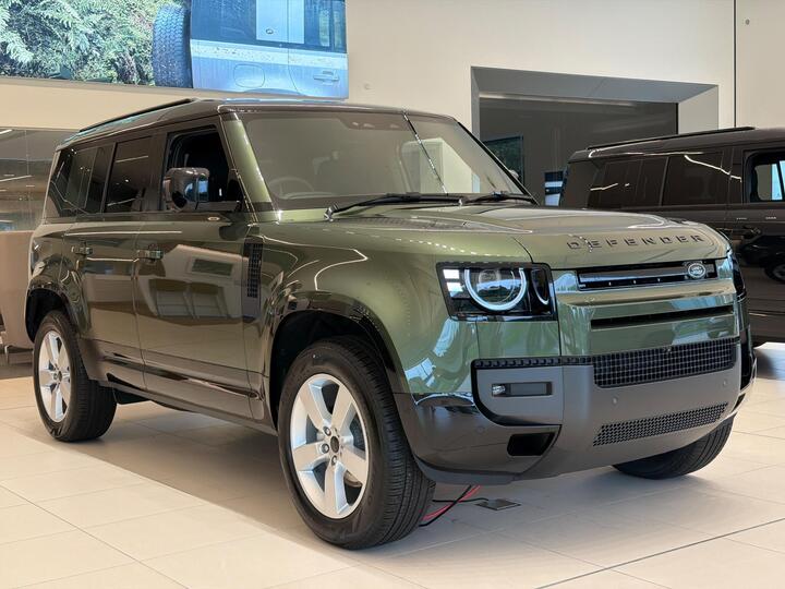 Land Rover Defender 110 3.0 D250 MHEV X-Dynamic SE Auto 4WD Euro 6 (s/s) 5dr