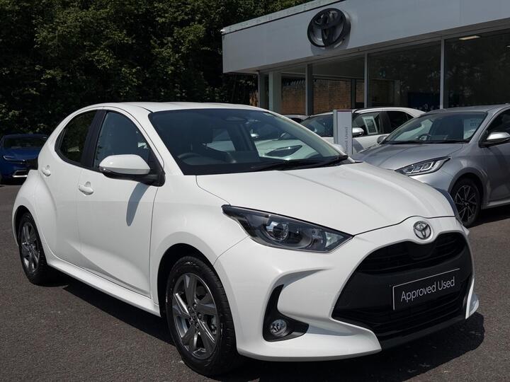 Toyota Yaris 1.5 VVT-h Icon E-CVT Euro 6 (s/s) 5dr