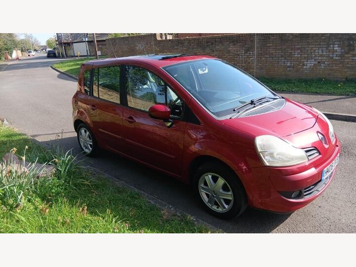 Renault Grand Modus 1.2 TCe Dynamique Euro 4 5dr