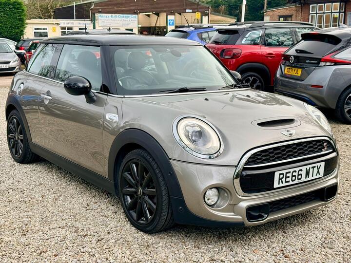 MINI Hatch 2.0 Cooper S Auto Euro 6 (s/s) 3dr