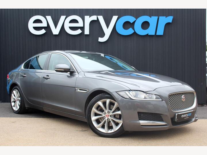 Jaguar XF 2.0d Portfolio Auto Euro 6 (s/s) 4dr