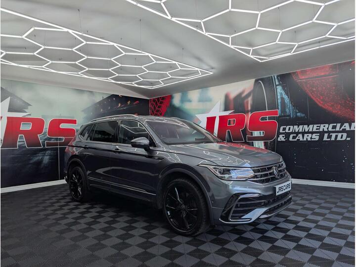Volkswagen TIGUAN 2.0 TDI R-Line DSG 4Motion Euro 6 (s/s) 5dr