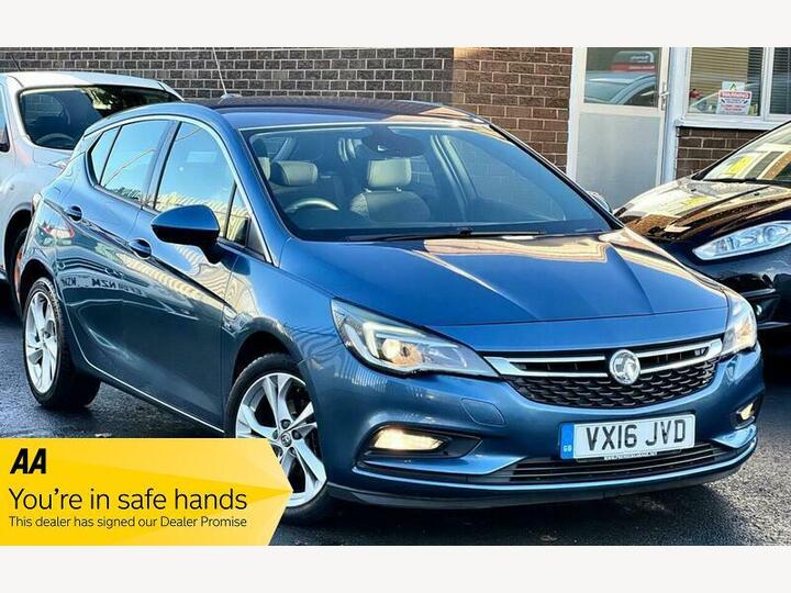 Vauxhall Astra 1.4i SRi Euro 6 5dr Vauxhall Astra 1.4i SRi Euro 6 5dr
