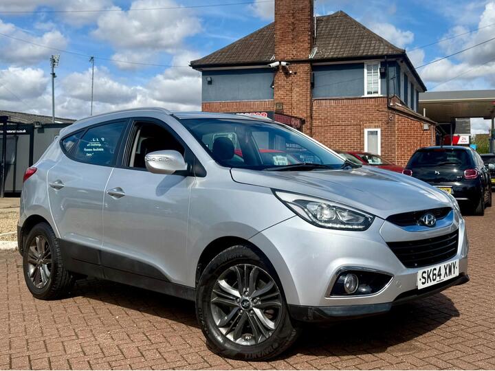 Hyundai Ix35 1.7 CRDi SE Euro 5 (s/s) 5dr Hyundai Ix35 1.7 CRDi SE Euro 5 (s/s) 5dr