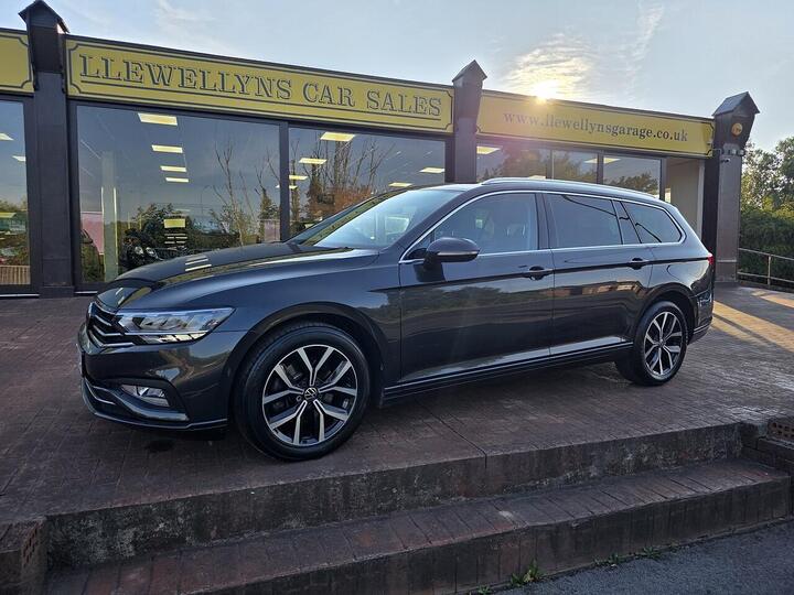 Volkswagen Passat 2.0 TDI EVO SEL DSG Euro 6 (s/s) 5dr