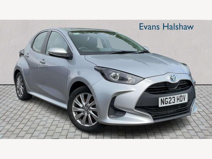 Toyota YARIS HATCHBACK 1.5 VVT-h Icon E-CVT Euro 6 (s/s) 5dr