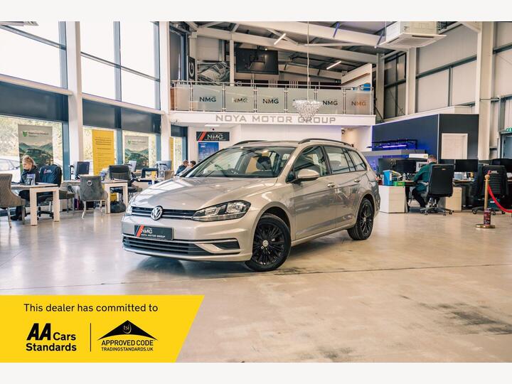 Volkswagen GOLF 1.0 TSI SE Nav Euro 6 (s/s) 5dr