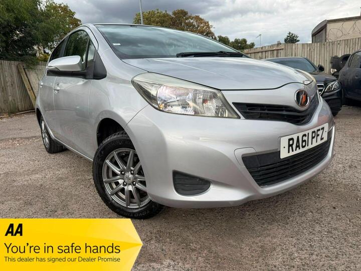 Toyota Yaris 1.33 Dual VVT-i Icon Plus Multidrive S Euro 5 5dr