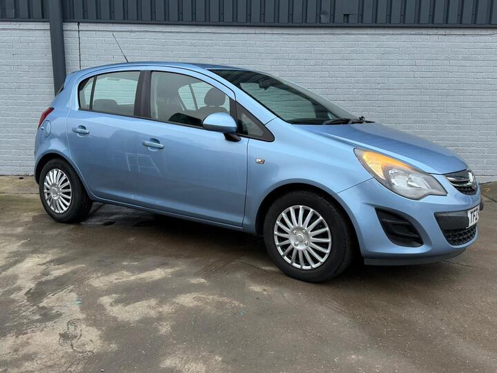Vauxhall Corsa 1.4 16V Design Euro 5 5dr (A/C)