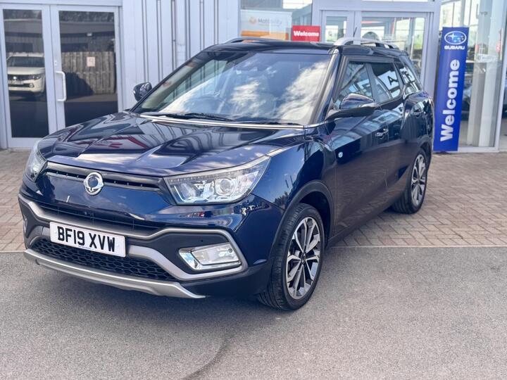 SsangYong Tivoli XLV 1.6D Ultimate Euro 6 5dr SsangYong Tivoli XLV 1.6D Ultimate Euro 6 5dr