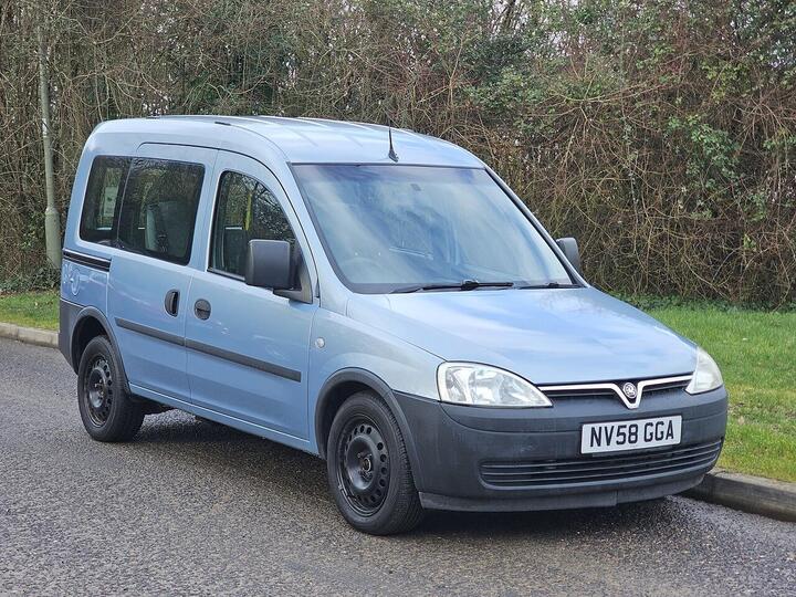 Vauxhall Combo Combo  Estate 1.3 Automatic Diesel