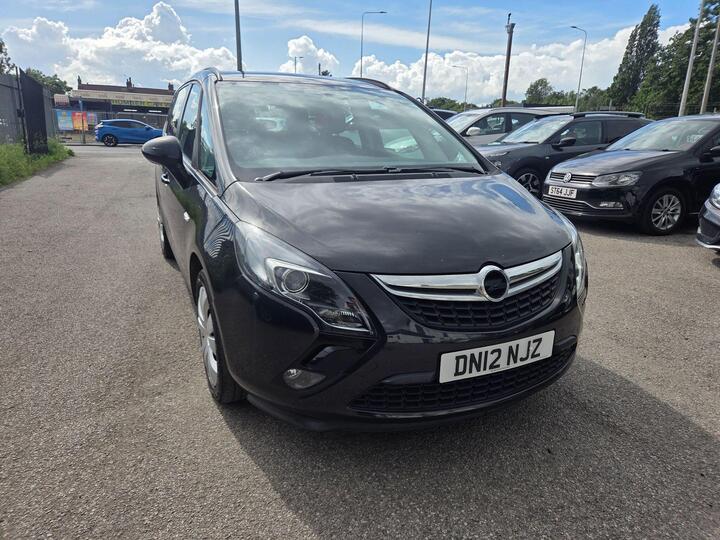 Vauxhall Zafira Tourer 1.4T 16V Exclusiv Euro 5 5dr