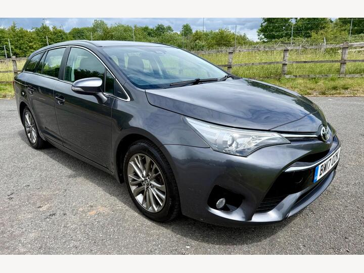 Toyota Avensis 1.6 D-4D Business Edition Touring Sports Euro 6 (s/s) 5dr
