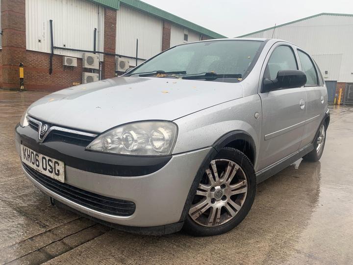 Vauxhall Corsa 1.4i 16v Active 5dr