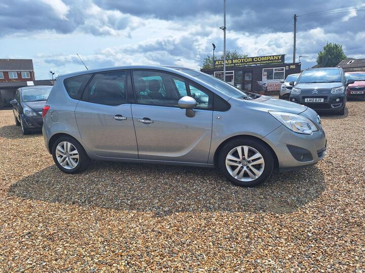 Vauxhall Meriva 1.4 16V SE Euro 5 5dr Vauxhall Meriva 1.4 16V SE Euro 5 5dr