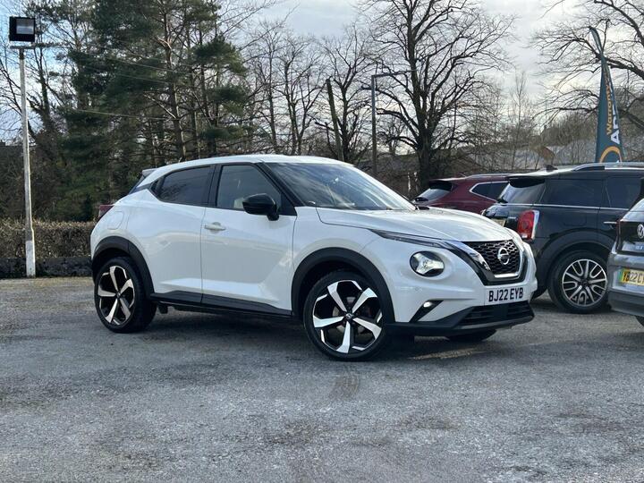 Nissan JUKE 1.0 DIG-T Tekna Euro 6 (s/s) 5dr