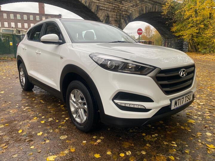 Hyundai TUCSON 1.6 GDi Blue Drive S Euro 6 (s/s) 5dr Hyundai TUCSON 1.6 GDi Blue Drive S Euro 6 (s/s) 5dr
