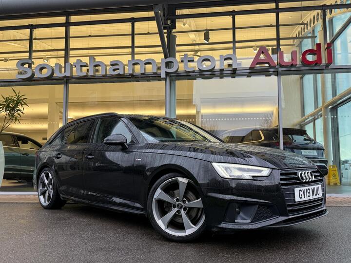 Audi A4 Avant 2.0 TFSI 35 Black Edition S Tronic Euro 6 (s/s) 5dr