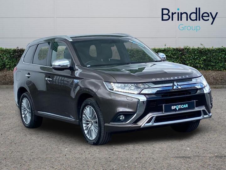 Mitsubishi Outlander 2.4h TwinMotor 13.8kWh Dynamic CVT 4WD Euro 6 (s/s) 5dr