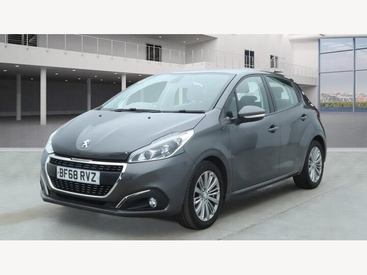 Peugeot 208 1.2 PureTech Signature Euro 6 (s/s) 5dr