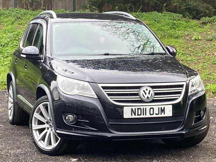 Volkswagen TIGUAN 2.0 TDI R-Line 4WD Euro 5 5dr