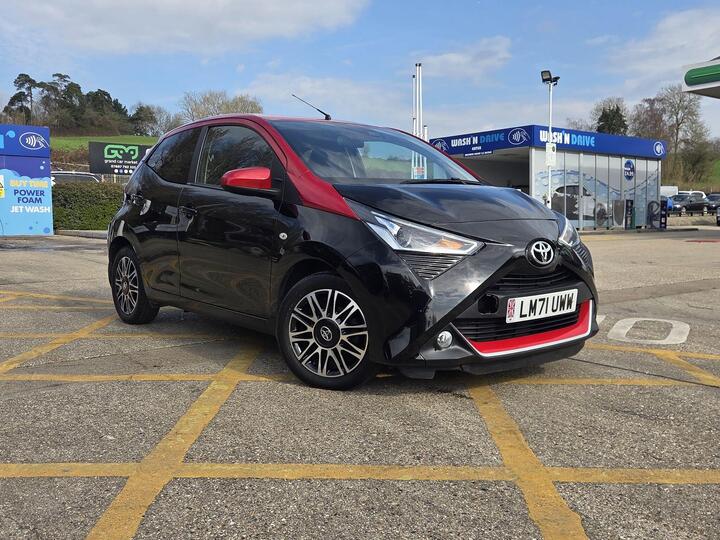 Toyota AYGO 1.0 VVT-i X-clusiv X-shift Euro 6 5dr