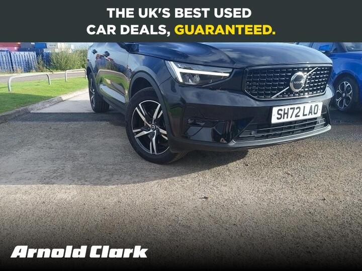 Volvo XC40 2.0 B3 MHEV Plus Dark DCT Auto Euro 6 (s/s) 5dr