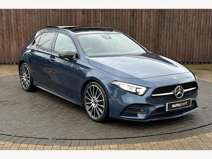 Mercedes-Benz A Class 2.0 A200d Exclusive Edition 8G-DCT Euro 6 (s/s) 5dr