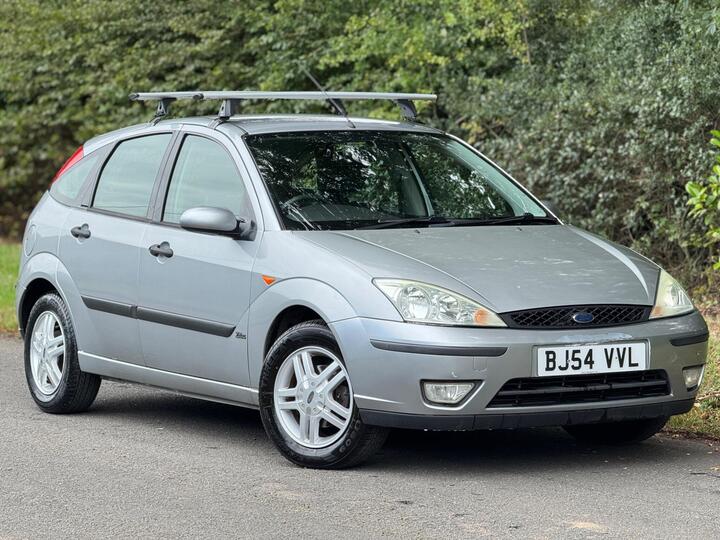 Ford Focus 1.6i 16v Zetec 5dr