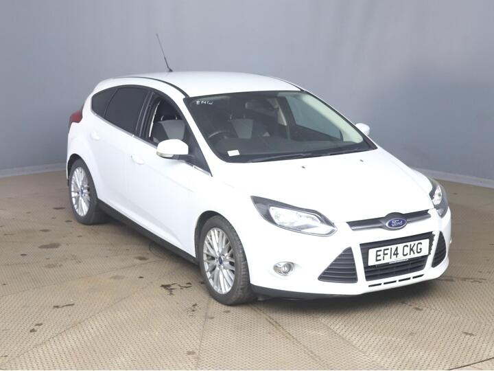 Ford Focus 1.0T EcoBoost Zetec Navigator Euro 5 (s/s) 5dr