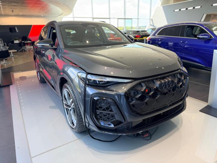 Audi SQ5 3.0 TFSI S Black Edition S Tronic Quattro Euro 6 (s/s) 5dr