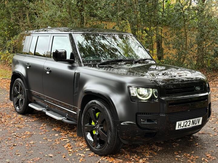 Land Rover Defender 110 5.0 P525 V8 Auto 4WD Euro 6 (s/s) 5dr Land Rover Defender 110 5.0 P525 V8 Auto 4WD Euro 6 (s/s) 5dr
