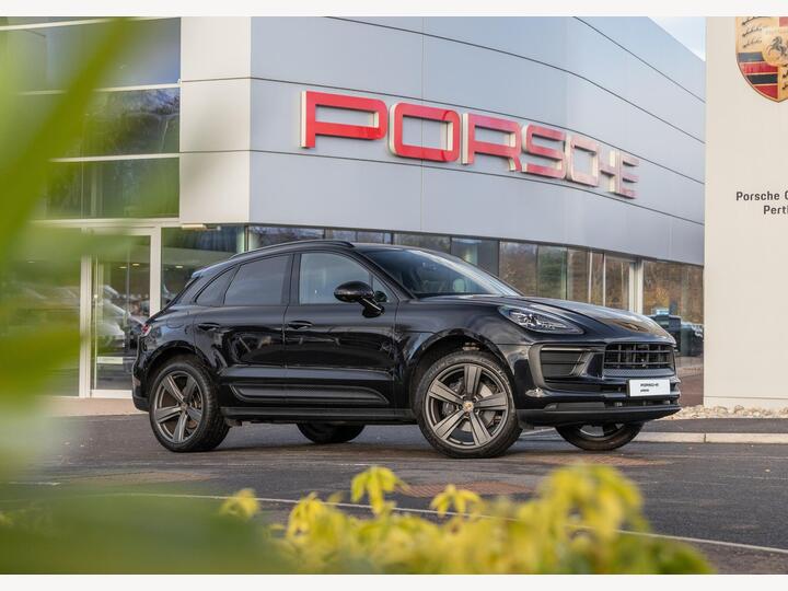 Porsche Macan 2.0T PDK 4WD Euro 6 (s/s) 5dr