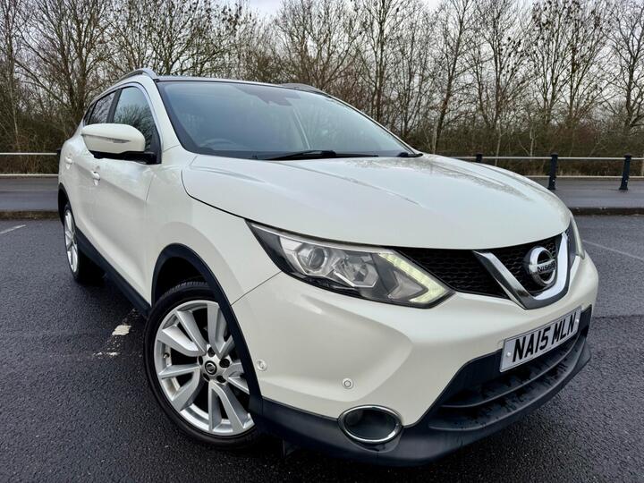 Nissan Qashqai 1.2 DIG-T Tekna 2WD Euro 5 (s/s) 5dr